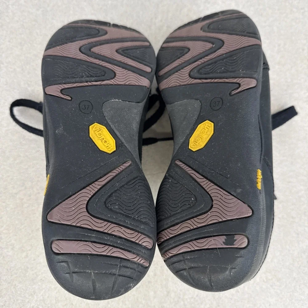 Womens Dansko‎ Black Walking Hiking Waterproof Lace Up Shoe Size 37 Vibram